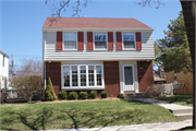 4412 N SHEFFIELD AVE, a Colonial Revival/Georgian Revival house, built in Shorewood, Wisconsin in 1953.