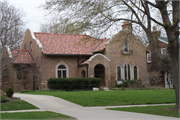 2643 E Shorewood Blvd, a Spanish/Mediterranean Styles house, built in Shorewood, Wisconsin in 1925.