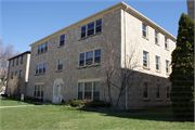 4214 N WILSON DR, a Colonial Revival/Georgian Revival apartment/condominium, built in Shorewood, Wisconsin in 1945.
