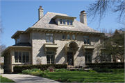2608 E Wood Pl, a Spanish/Mediterranean Styles house, built in Shorewood, Wisconsin in 1928.