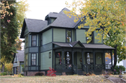 Chapple and MacArthur Avenues Residential Historic District, a District.