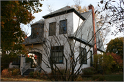 Chapple and MacArthur Avenues Residential Historic District, a District.
