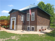 S4992 Elk Run Rd, a One Story Cube one to six room school, built in Liberty, Wisconsin in 1929.