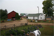 1326 US 12/18, a Astylistic Utilitarian Building centric barn, built in Deerfield, Wisconsin in 1903.