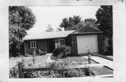1005 SEMINOLE HIGHWAY, a Minimal Traditional house, built in Madison, Wisconsin in 1940.