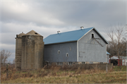 W1420 STATE HIGHWAY 59, a Astylistic Utilitarian Building silo, built in Palmyra, Wisconsin in .