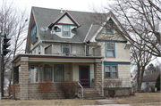 446-448 W COLLEGE AVE 446-448 W COLLEGE AVE, a Queen Anne house, built in Waukesha, Wisconsin in 1909.