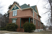 522 W COLLEGE AVE, a Other Vernacular house, built in Waukesha, Wisconsin in 1913.