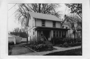 2134 SOMMERS AVE, a Craftsman house, built in Madison, Wisconsin in 1925.