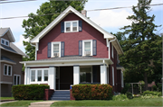 626 W COLLEGE AVE, a Front Gabled house, built in Waukesha, Wisconsin in 1915.