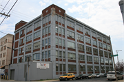 300 S BARCLAY ST, a Art Deco industrial bldg/manufacturing facility, built in Milwaukee, Wisconsin in 1925.