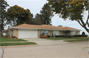 200 AUGUSTA ST 200 AUGUSTA ST, a Ranch house, built in Racine, Wisconsin in 1955.