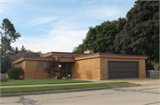 4001 HAVEN AVE, a Usonian house, built in Racine, Wisconsin in 1949.