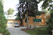 3908 WASHINGTON AVE, a Prairie School house, built in Racine, Wisconsin in 1927.