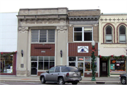 216-218 E WALWORTH AVE, a Neoclassical/Beaux Arts bank/financial institution, built in Delavan, Wisconsin in 1906.