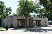 174 S MAIN ST, a Commercial Vernacular small retail building, built in Thiensville, Wisconsin in 1945.