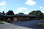 423 N MAIN ST, a Contemporary funeral home, built in Thiensville, Wisconsin in 1960.