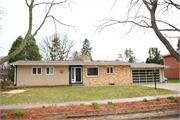 5014 LA CROSSE LA, a Ranch house, built in Madison, Wisconsin in 1958.