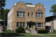 4277 N TEUTONIA AVE, a Spanish/Mediterranean Styles apartment/condominium, built in Milwaukee, Wisconsin in 1929.