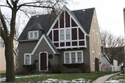 131 DOUGLASS AVE 131 DOUGLASS AVE, a English Revival Styles house, built in Waukesha, Wisconsin in 1931.