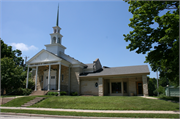 600 MAPLE AVE, a Colonial Revival/Georgian Revival church, built in Waukesha, Wisconsin in 1941.