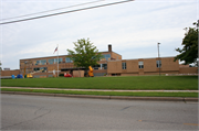 635 E COLLEGE AVE, a Contemporary school – elem/middle/jr high/high, built in Waukesha, Wisconsin in 1949.