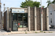 615 N BARSTOW ST, a Contemporary small office building, built in Waukesha, Wisconsin in 1970.