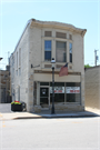 439 W MAIN ST 439 W MAIN ST, a Commercial Vernacular small retail building, built in Waukesha, Wisconsin in 1900.