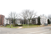 4725 SHEBOYGAN AVE, a Colonial Revival/Georgian Revival apartment/condominium, built in Madison, Wisconsin in 1970.