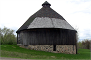 Lindstrom, John, Round Barn, a Building.