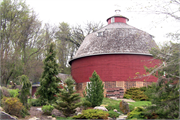 TenEyck, Albert and Minna, Round Barn, a Building.