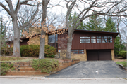 105 STANDISH CT, a Contemporary house, built in Madison, Wisconsin in 1961.