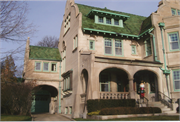 2443 N WAHL AVE, a Elizabethan Revival house, built in Milwaukee, Wisconsin in 1908.