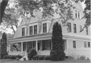 504 E NORTH ST, a Dutch Colonial Revival house, built in Appleton, Wisconsin in 1904.