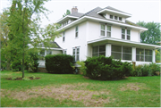 802 W 5TH ST, a American Foursquare house, built in Marshfield, Wisconsin in 1916.