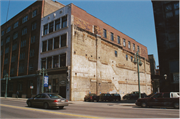 236 N WATER ST, a Commercial Vernacular warehouse, built in Milwaukee, Wisconsin in 1906.