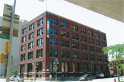 341 N MILWAUKEE ST, a Chicago Commercial Style industrial building, built in Milwaukee, Wisconsin in 1911.