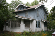 521 E MAPLE ST, a Craftsman house, built in River Falls, Wisconsin in 1916.