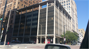 310-312 E WISCONSIN AVE, a Contemporary large office building, built in Milwaukee, Wisconsin in 1926.