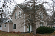 203 S 5TH ST, a Gabled Ell house, built in River Falls, Wisconsin in 1883.