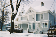 522 E PACIFIC ST, a Queen Anne house, built in Appleton, Wisconsin in 1894.