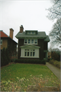 1822 N HI-MOUNT BLVD, a Dutch Colonial Revival house, built in Milwaukee, Wisconsin in 1916.