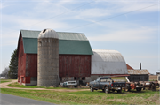 E6306 BUTTERNUT RD, a Astylistic Utilitarian Building barn, built in Little Wolf, Wisconsin in 1880.