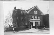 28 LANGDON ST, a Colonial Revival/Georgian Revival house, built in Madison, Wisconsin in 1905.