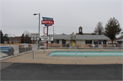 111 Wisconsin Dells Parkway South, a Side Gabled hotel/motel, built in Lake Delton, Wisconsin in 1963.