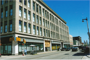 1020 W HISTORIC MITCHELL ST, a Twentieth Century Commercial large retail building, built in Milwaukee, Wisconsin in 1914.