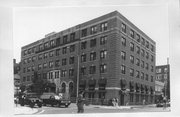 633 LANGDON ST, a Spanish/Mediterranean Styles apartment/condominium, built in Madison, Wisconsin in 1930.