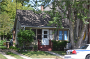 846 E JOHNSON ST, a Side Gabled house, built in Madison, Wisconsin in 1888.