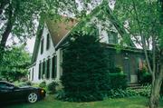 121 W LINCOLN ST, a Early Gothic Revival house, built in Oregon, Wisconsin in 1879.