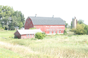 N962 MUNICIPAL DR, a Astylistic Utilitarian Building barn, built in Greenville, Wisconsin in 1915.